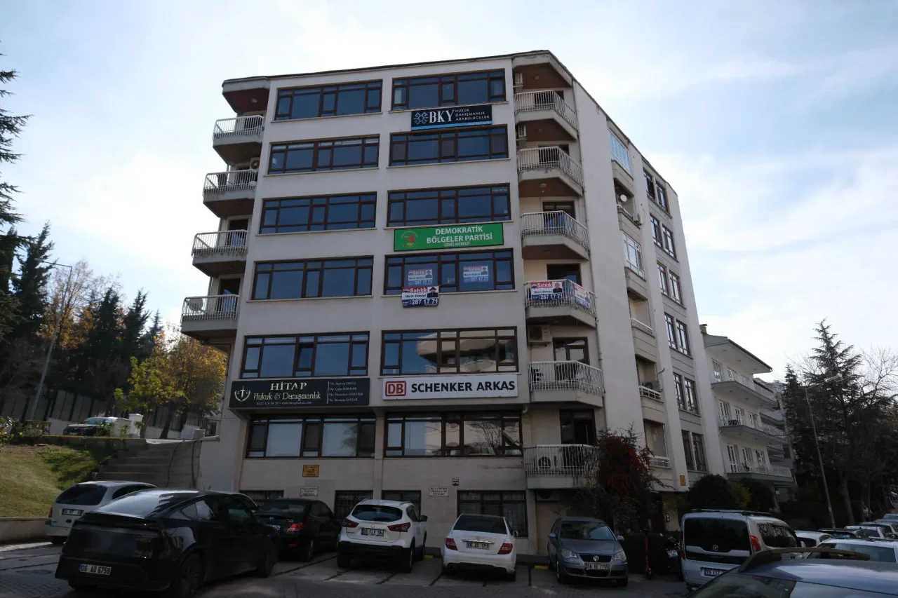 Satılık 5+1 Daire Ofis/Daire